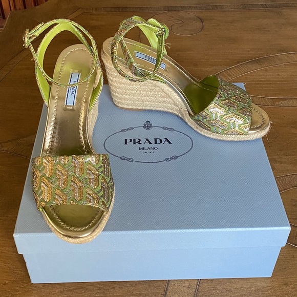 🇺🇸🇺🇦Prada Metallic Brocade Platform Espadrille Sandals - Picture 7 of 12